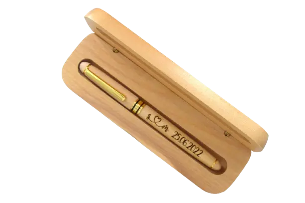 Stylo-bille personnalisé en bois avec écrin All Your Happy Moments